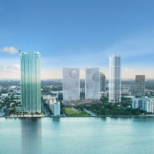 Meet your Posher, Daniela